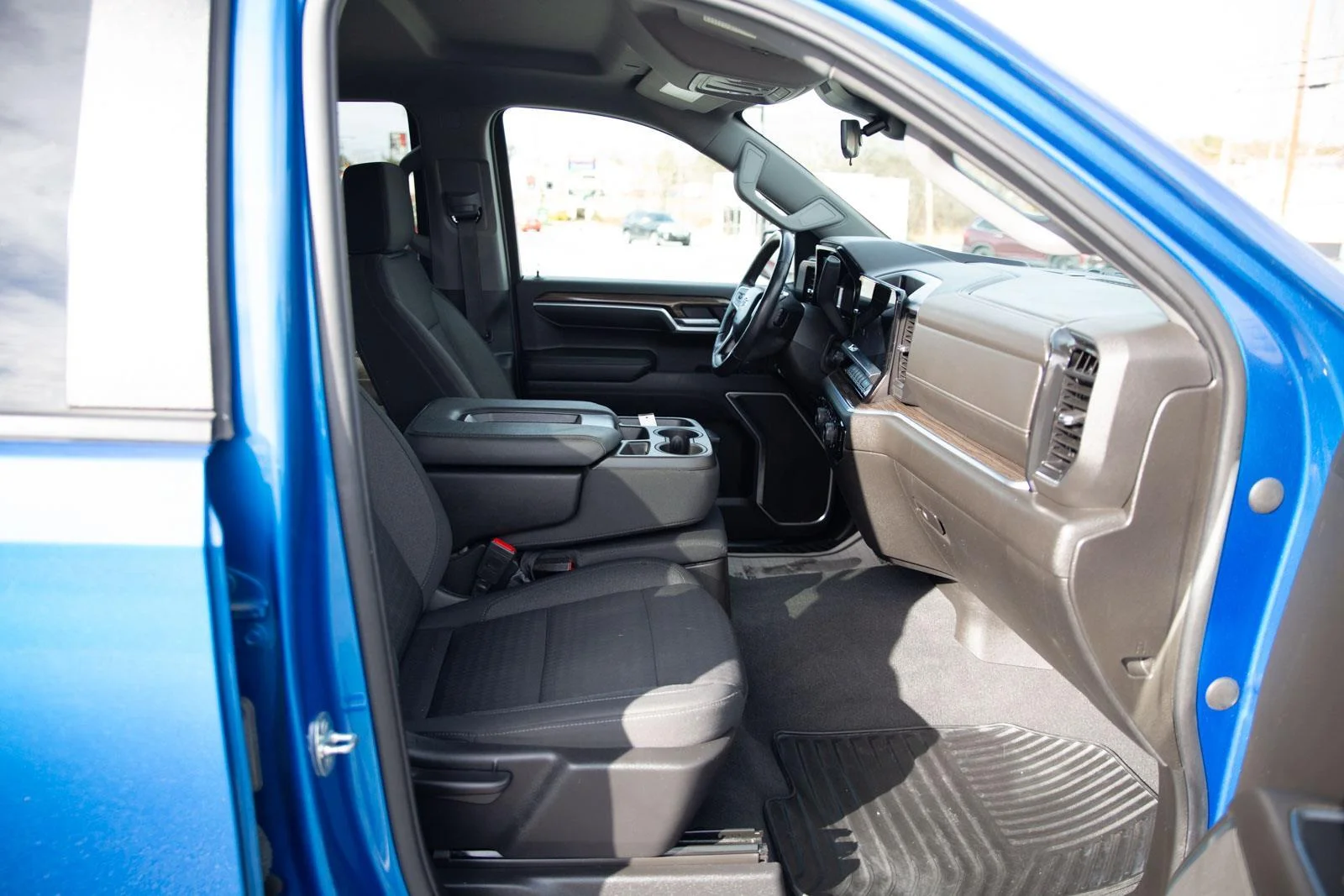 2022 Chevrolet Silverado 1500 RST - Photo 21