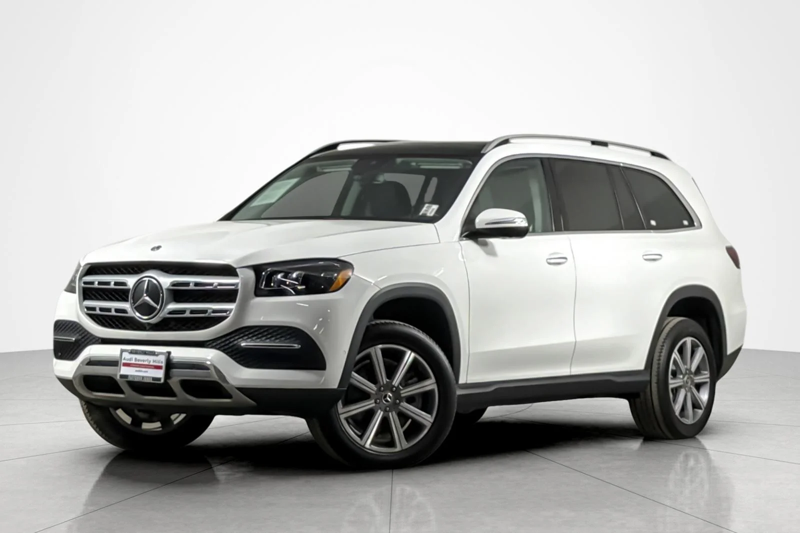 Used 2023 Polar White Mercedes-Benz GLS 450 4MATIC® SUV image 1