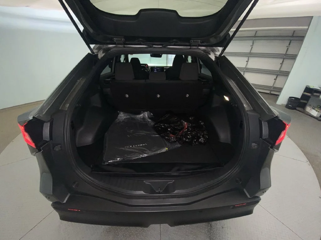 Used 2025 Carbon Subaru Premium image 23