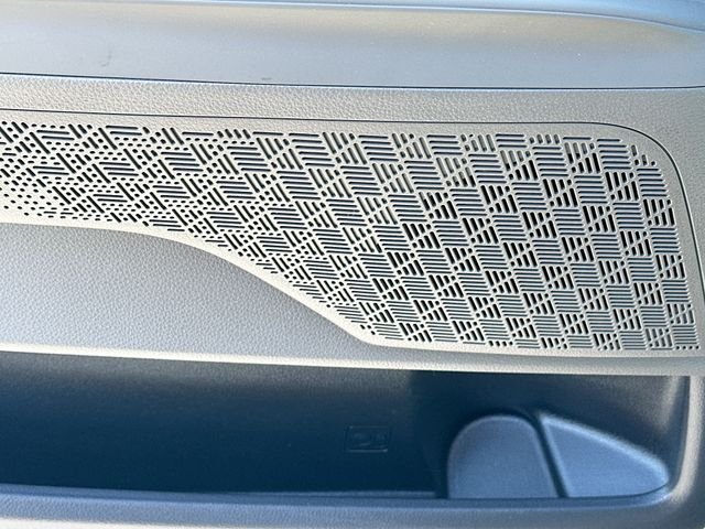 New 2026 Aurora Black Pearl Kia LXS image 19