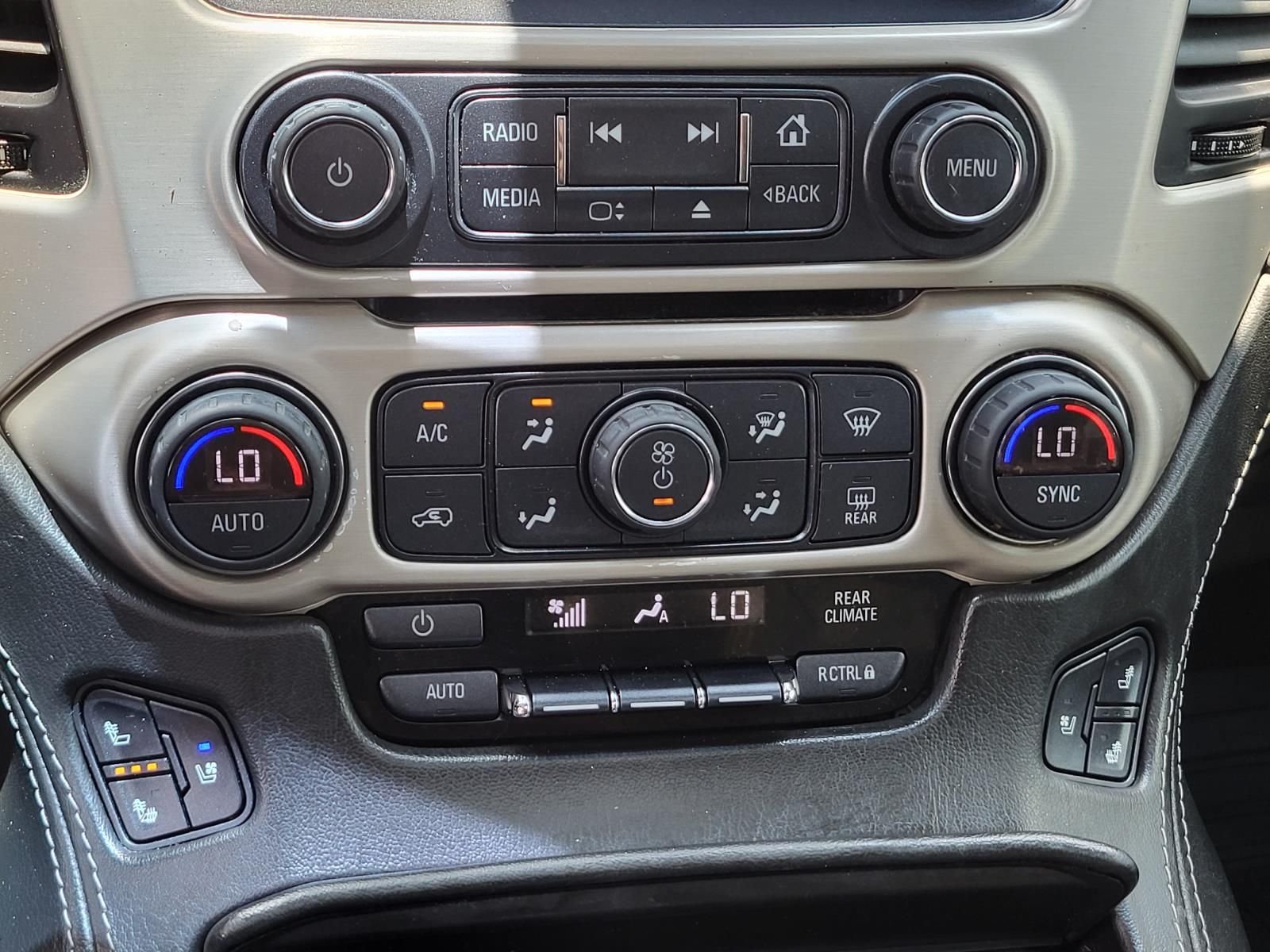 Used 2019 Onyx Black GMC Denali image 28