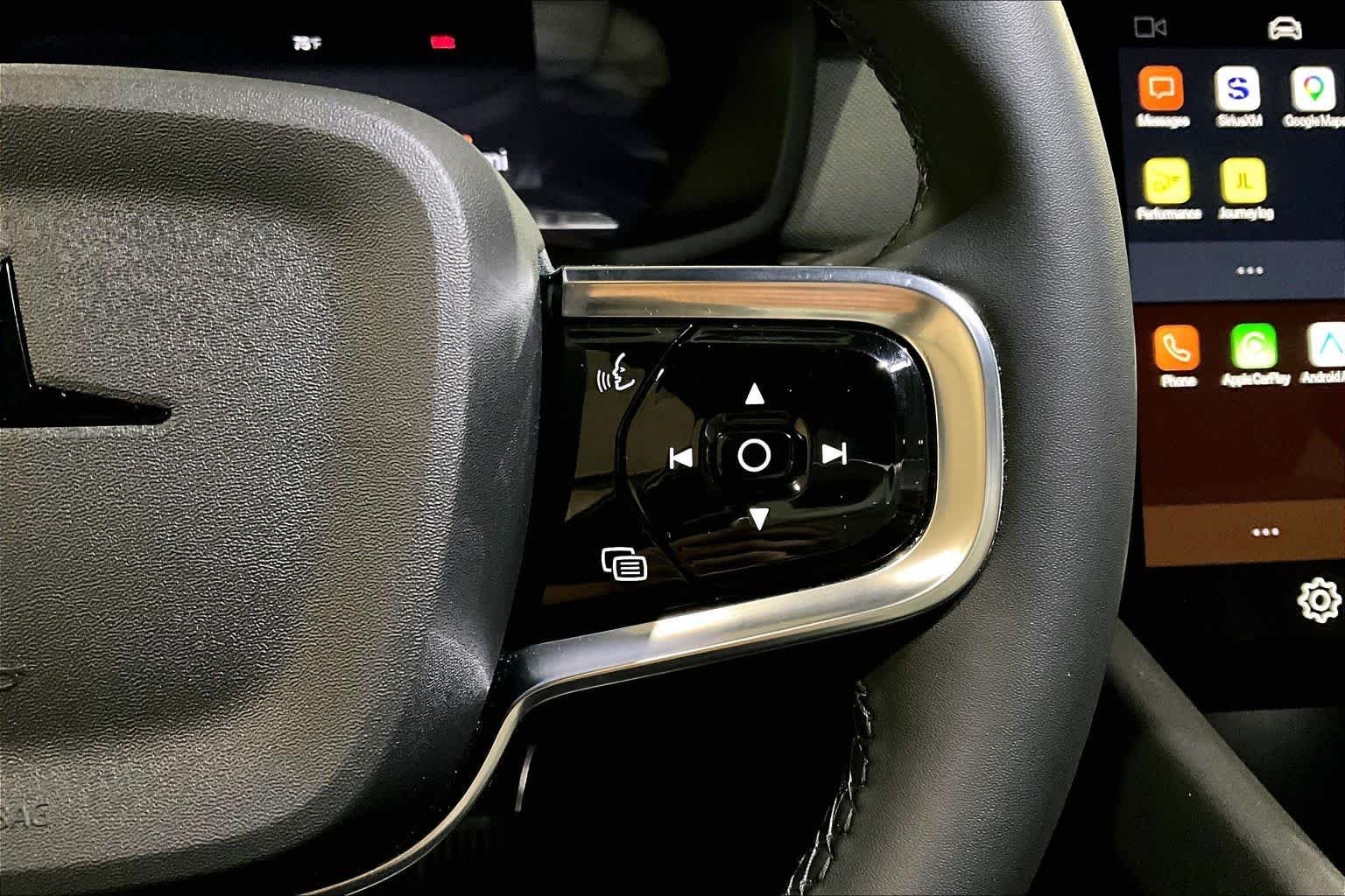 Used 2023  Polestar  image 23