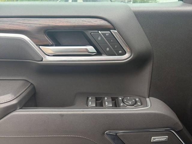 2025 GMC Sierra 1500 SLT - Photo 4