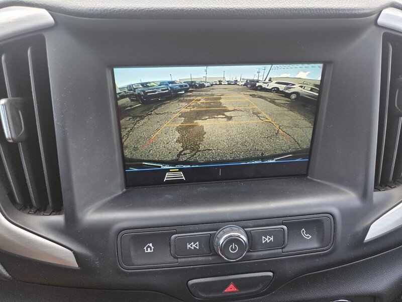 Used 2019 Gray GMC SLE image 16