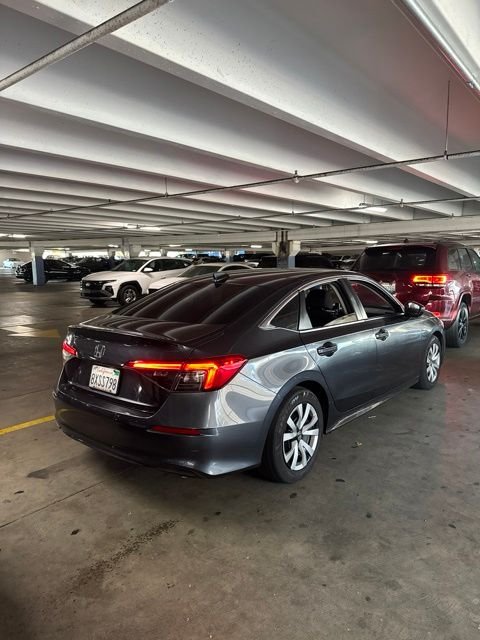 Used 2022  Honda LX image 2