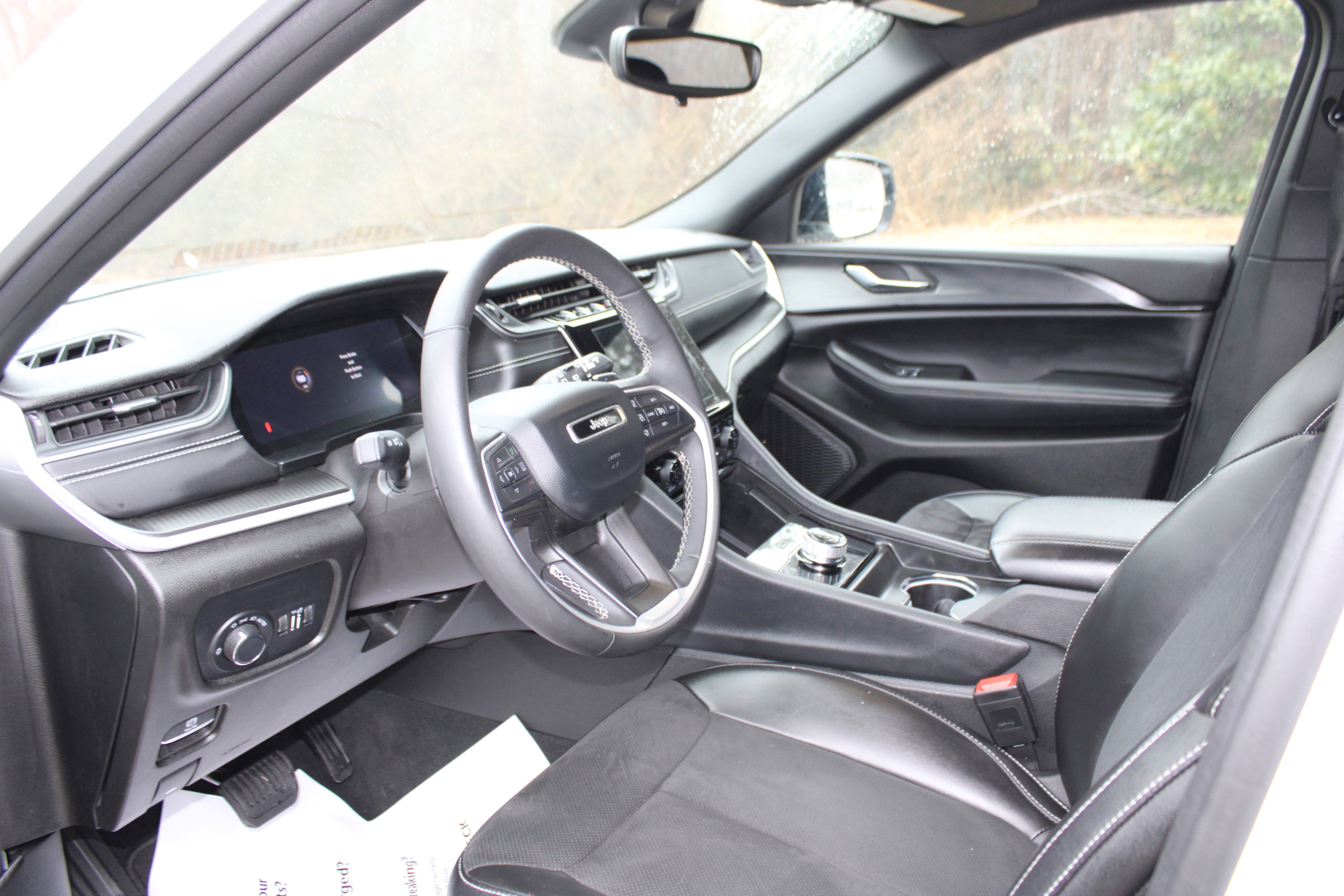 2024 Jeep Grand Cherokee L Altitude - Photo 22
