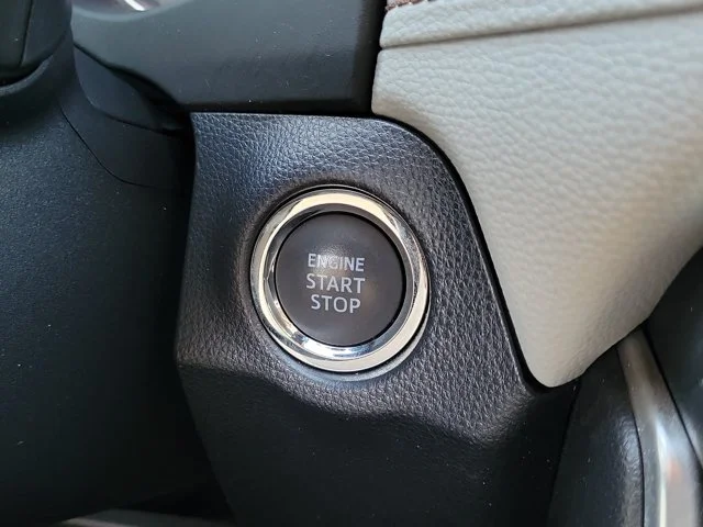 Used 2020 Red Toyota XLE image 18