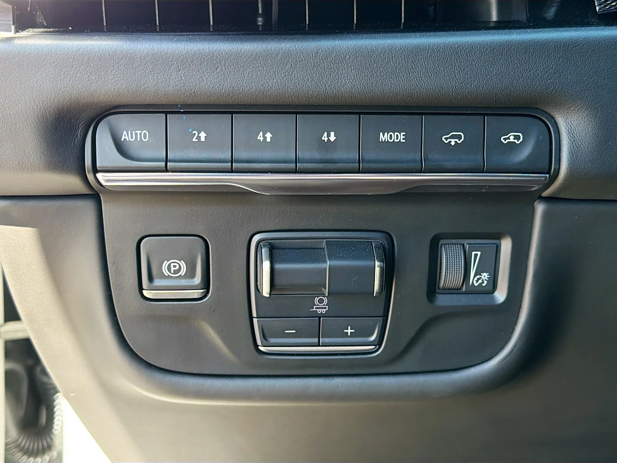 2025 Cadillac Escalade Sport Platinum - Photo 36