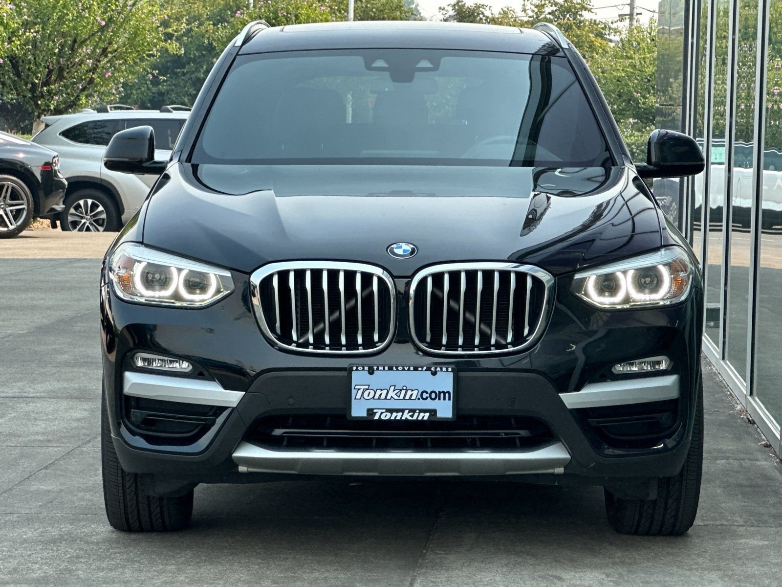 Used 2018 Jet Black BMW xDrive30i image 8