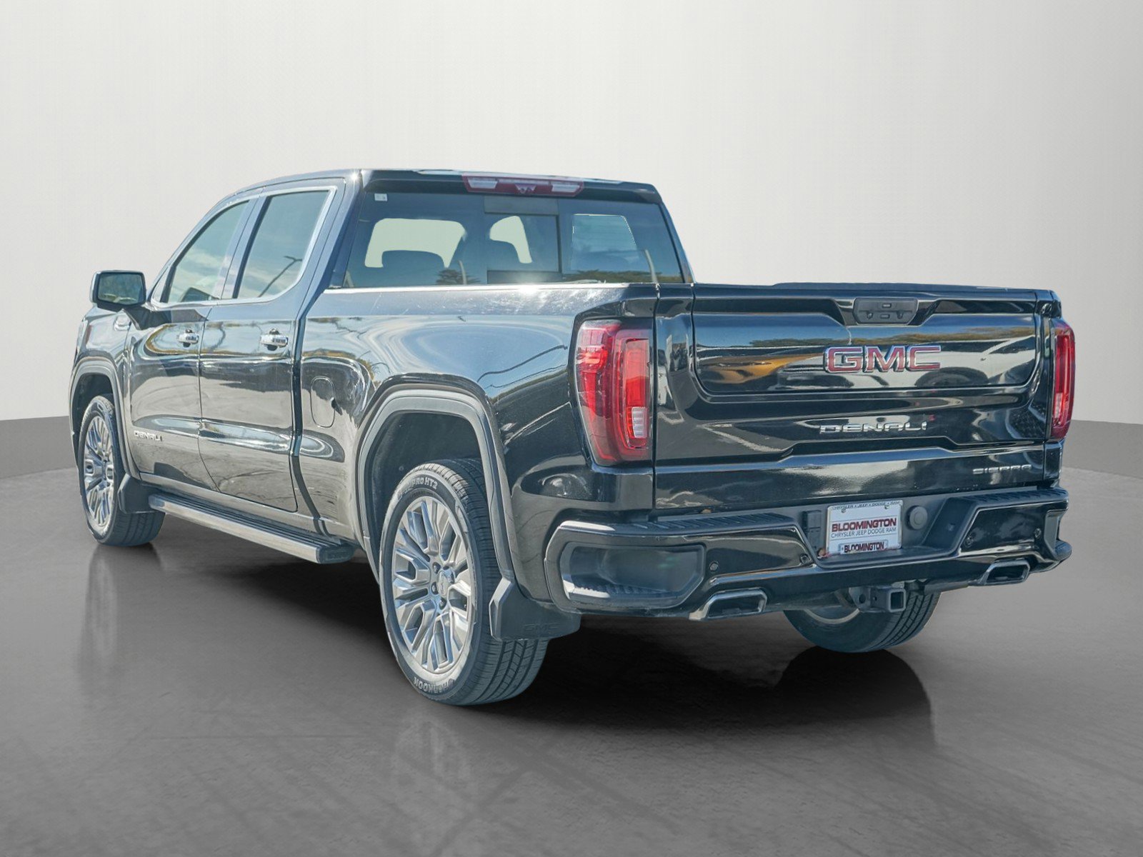 2021 Gmc Sierra 1500 Denali photo 2