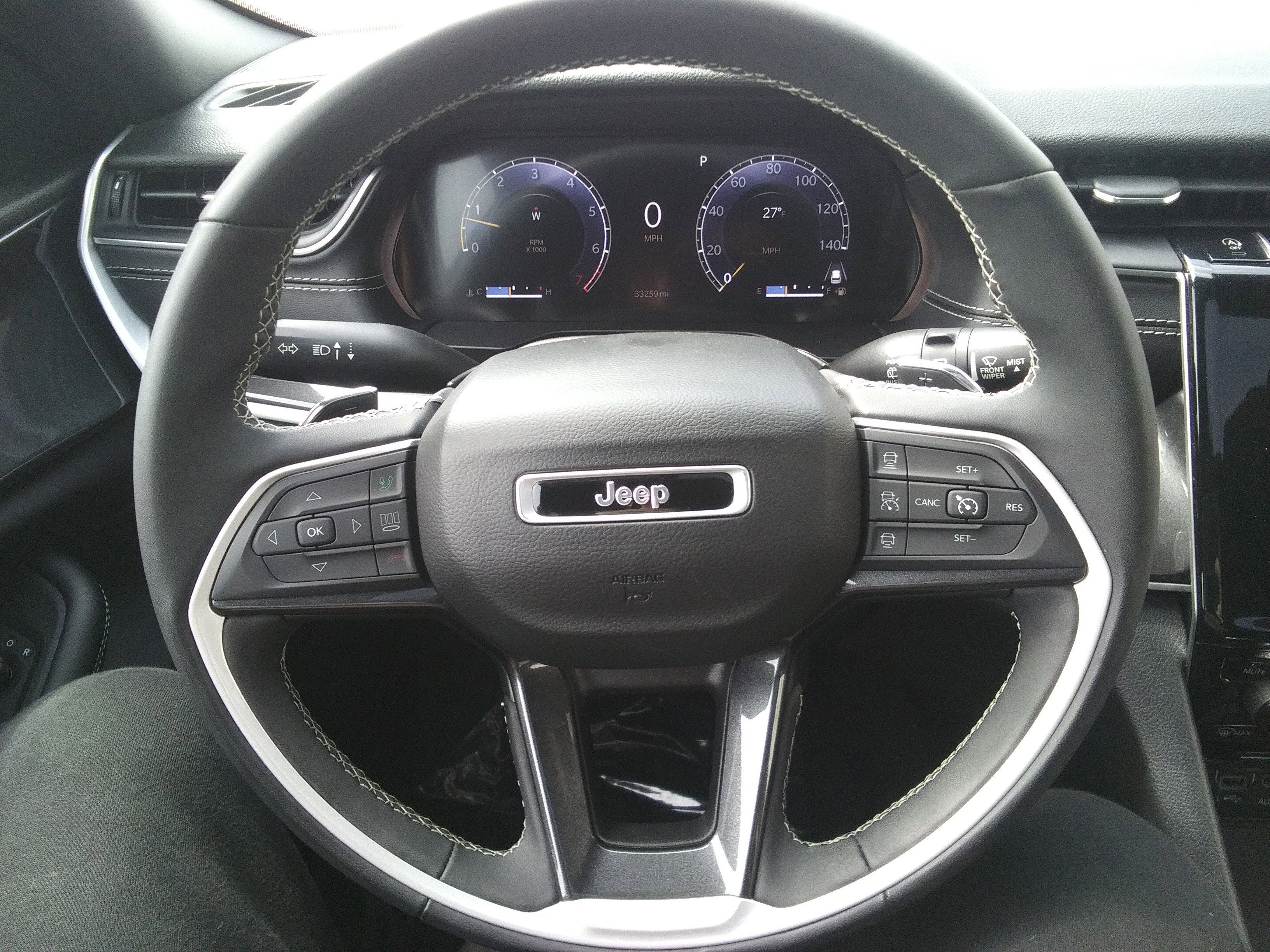Used 2023 Gray Jeep Altitude image 16