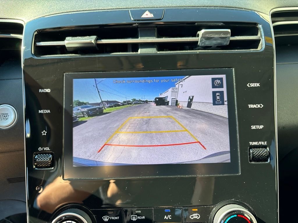 Used 2022 Gray Hyundai SEL image 27
