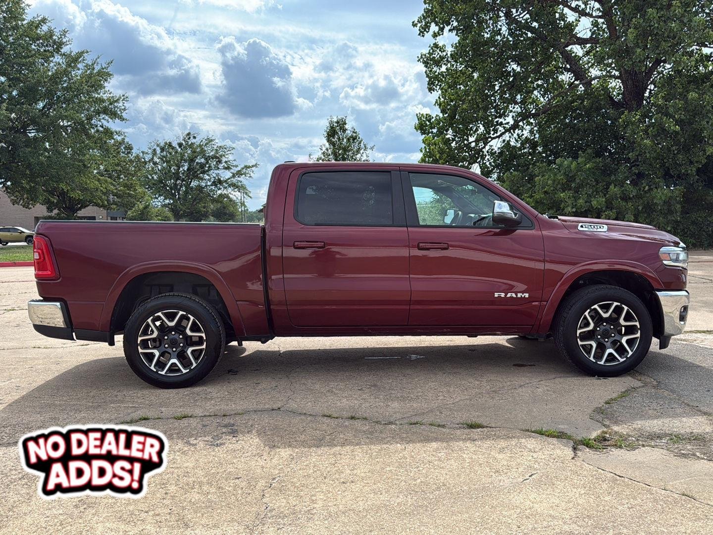 Used 2025 Delmonico Red Pearlcoat Ram Laramie image 8
