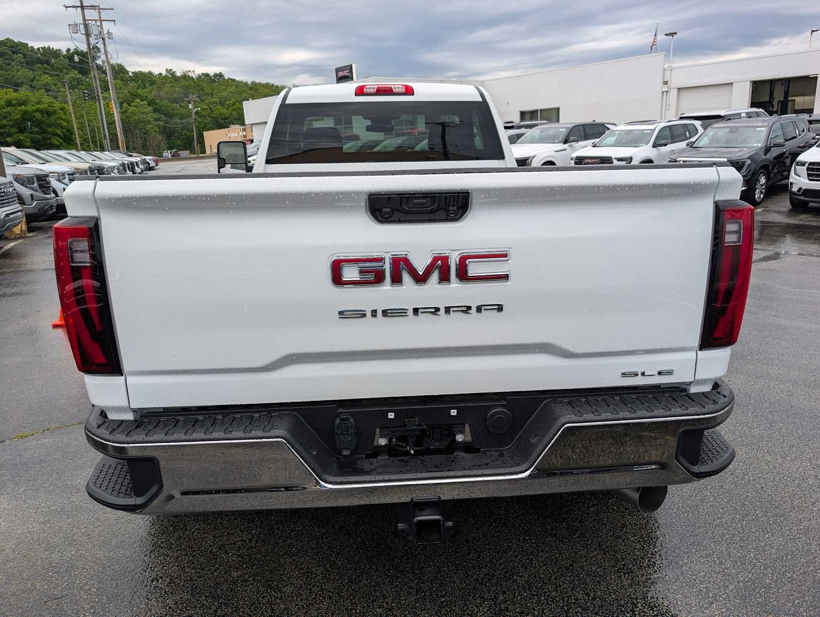2026 GMC Sierra 3500HD SLE - Photo 8
