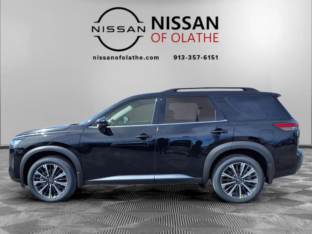 New 2026 Super Black Nissan Platinum image 21