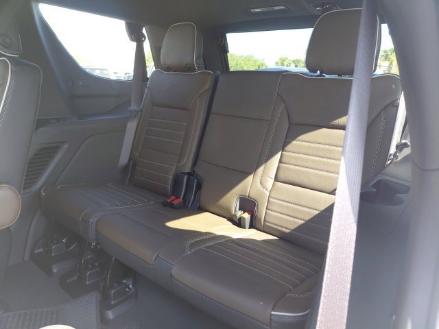 New 2026 Glacier White Tricoat GMC Denali Ultimate image 14