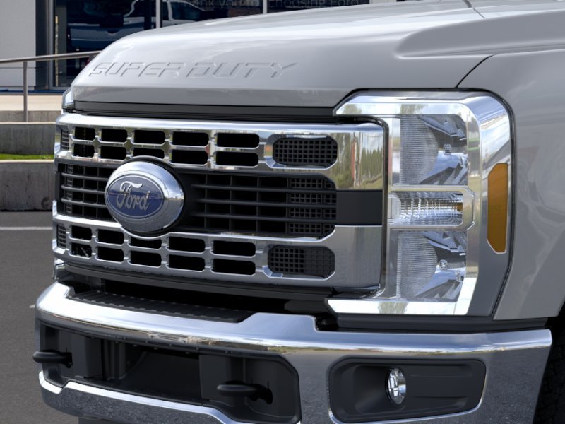 New 2026 Avalanche Ford F-350® XLT image 17