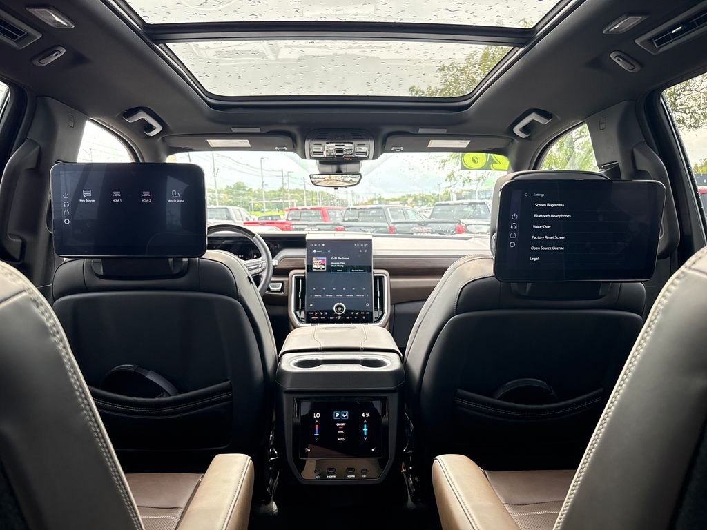 Used 2026 Silver GMC Denali Ultimate image 22