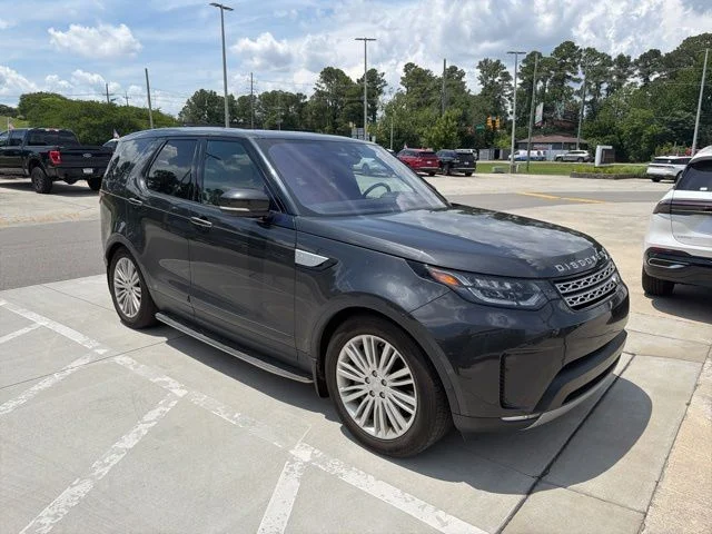 Used 2020 Black Land Rover HSE Luxury image 3