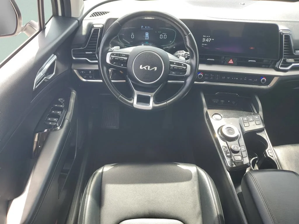 Used 2023 White Kia EX image 12