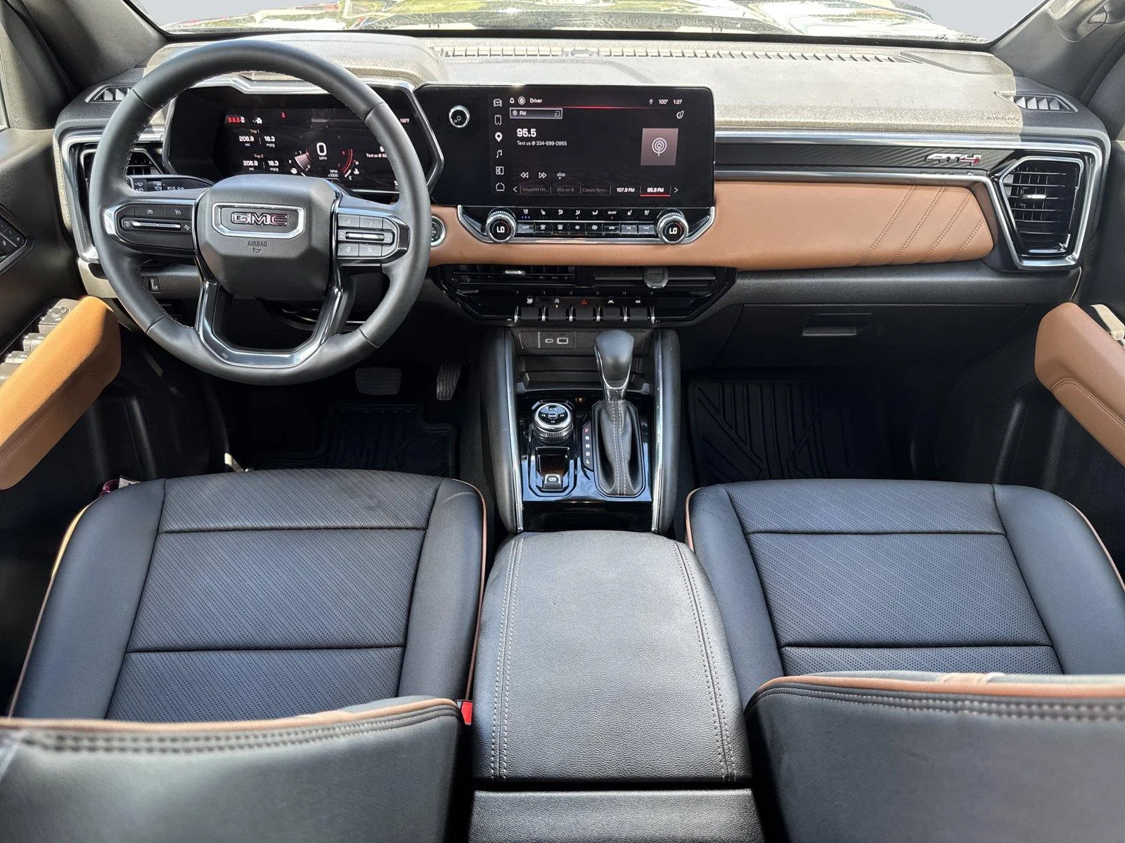 Used 2026 Onyx Black GMC AT4 image 13