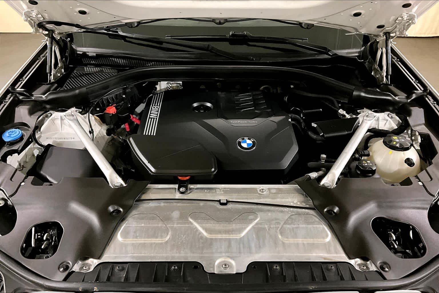 Used 2024 Alpine White BMW xDrive30i image 58