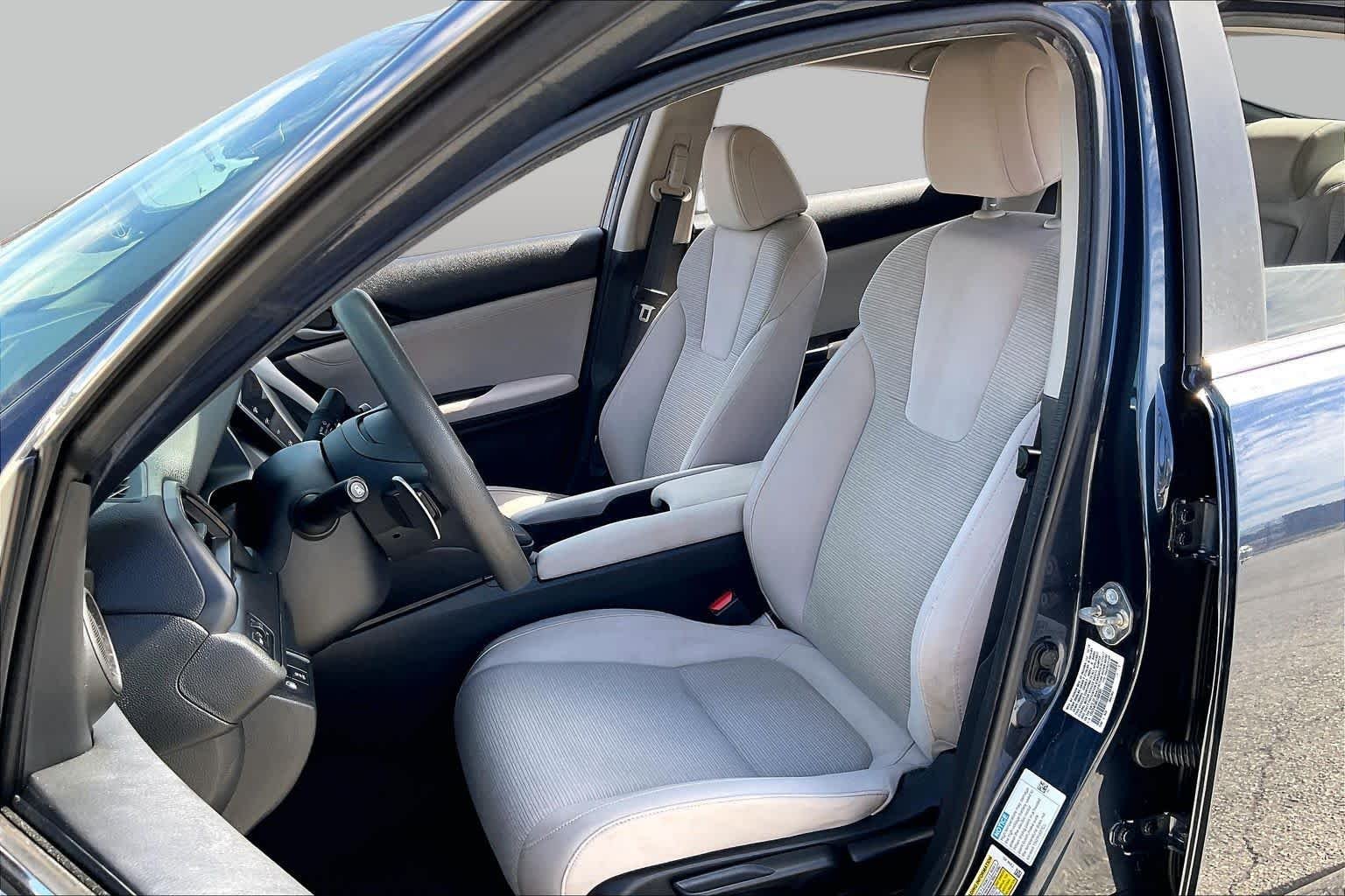 Used 2020 Cosmic Blue Metallic Honda EX image 8