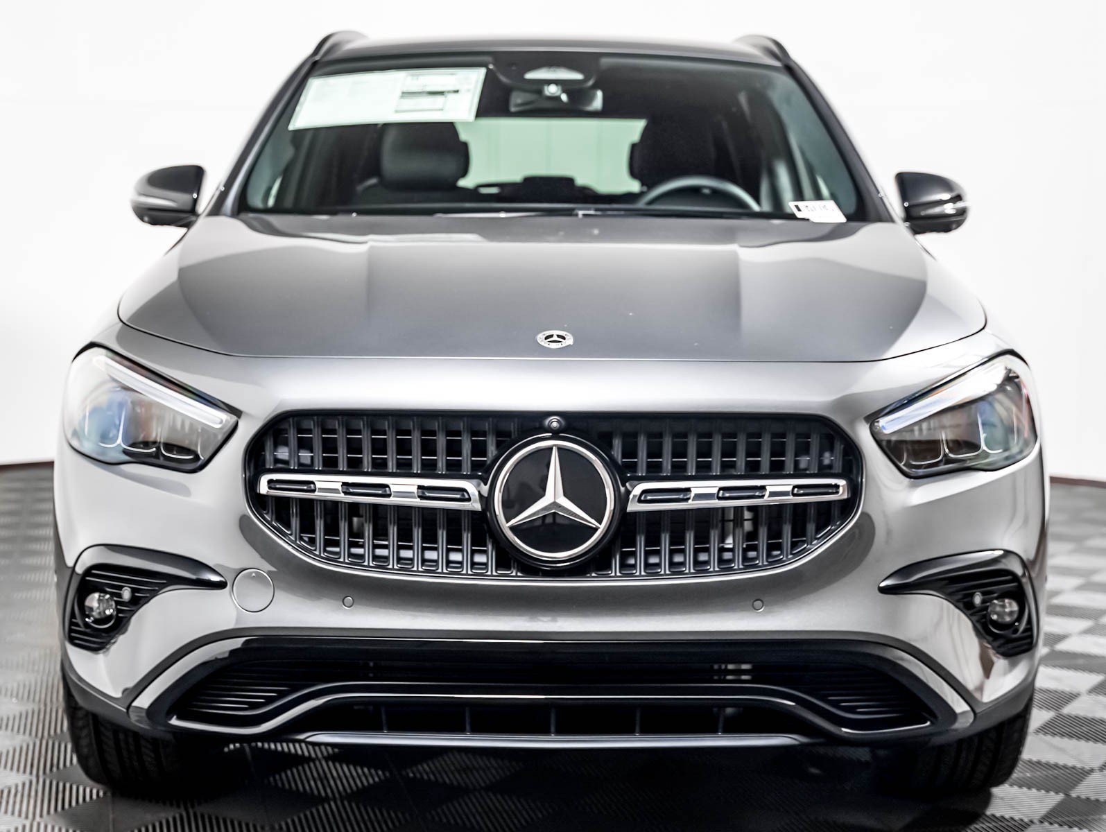 New 2026 Mountain Grey Metallic Mercedes-Benz GLA 250 image 9