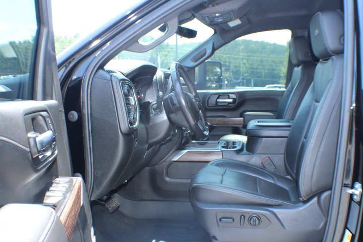 Used 2020 Black Chevrolet High Country image 13