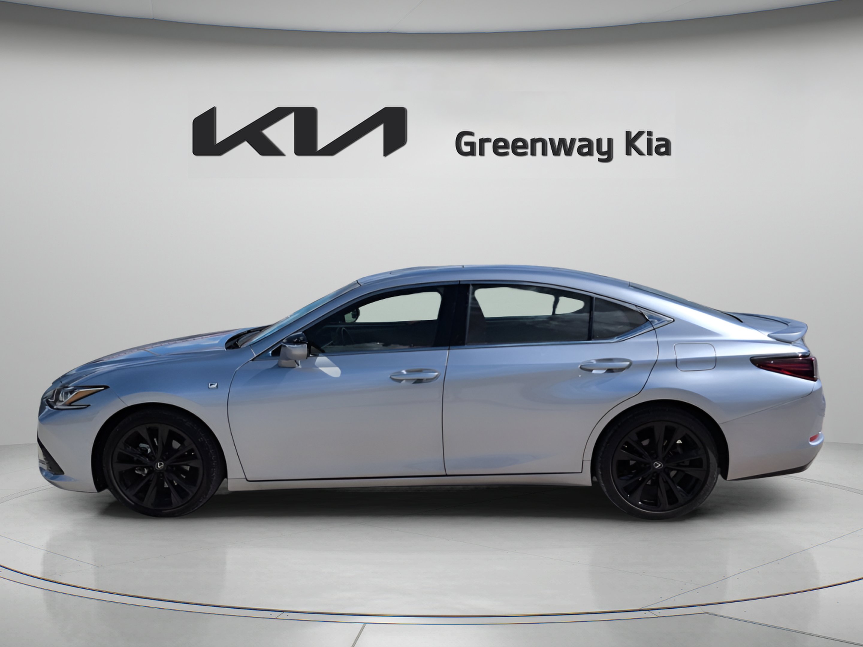 Used 2022 Iridium Lexus 350 F Sport image 5