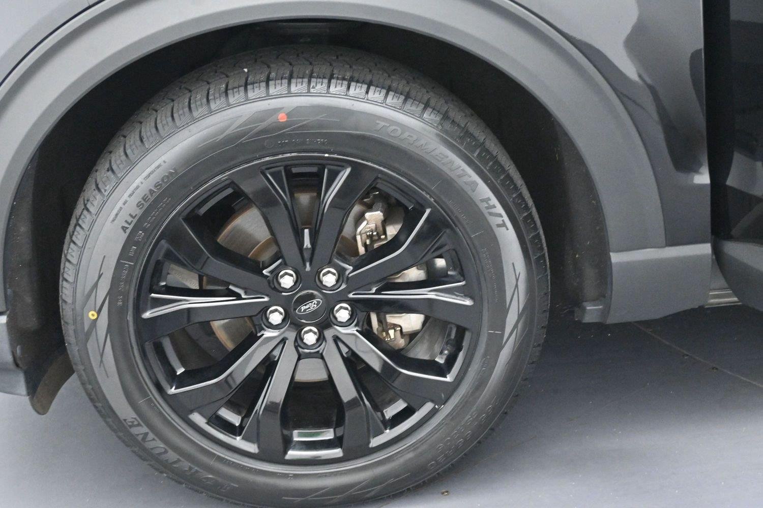 Used 2022 Agate Black Ford ST image 38