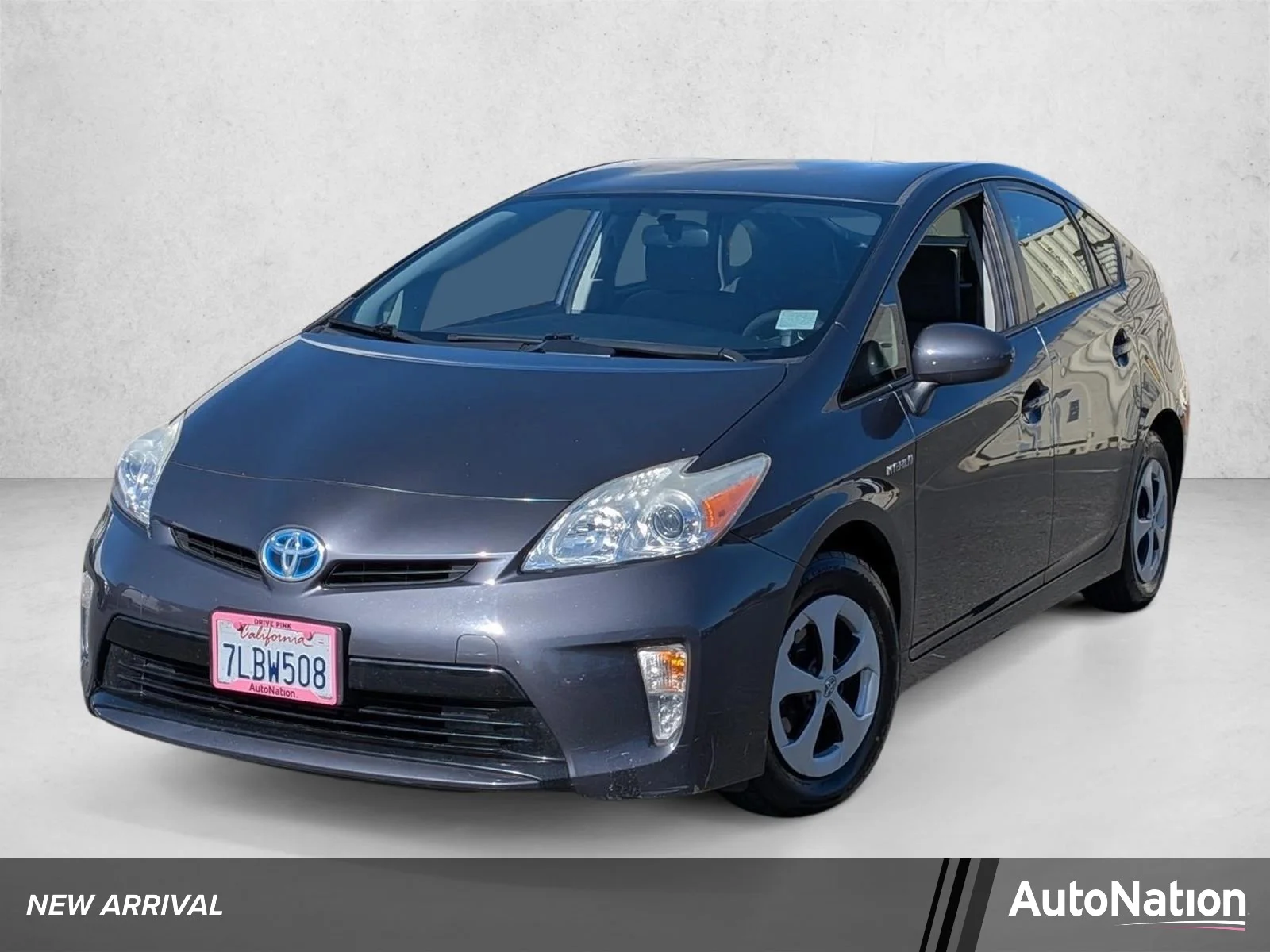 Used 2015 Winter Gray Metallic Toyota Two image 1