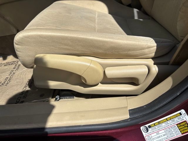 Used 2012 Red Honda LX image 13