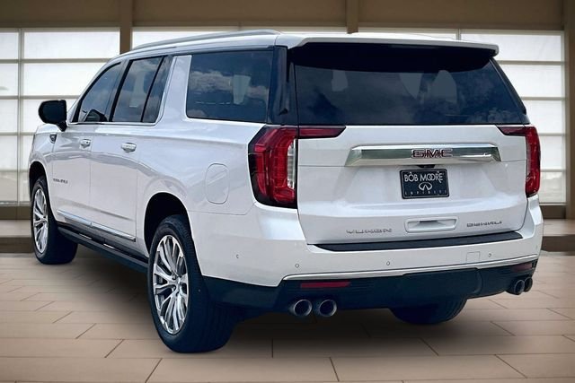 Used 2023 White GMC Denali image 13
