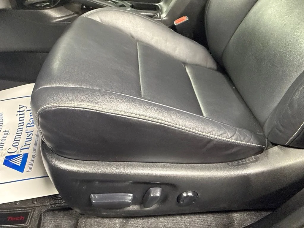 Used 2016 Black Toyota Limited image 23