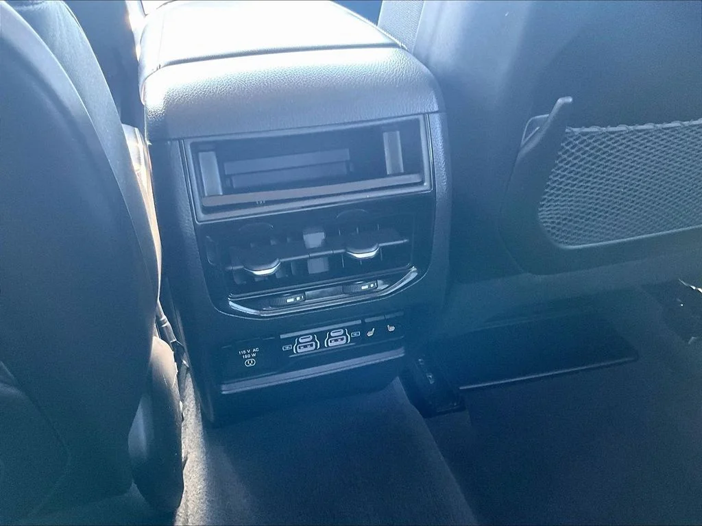 Used 2023 Black Jeep Limited image 12