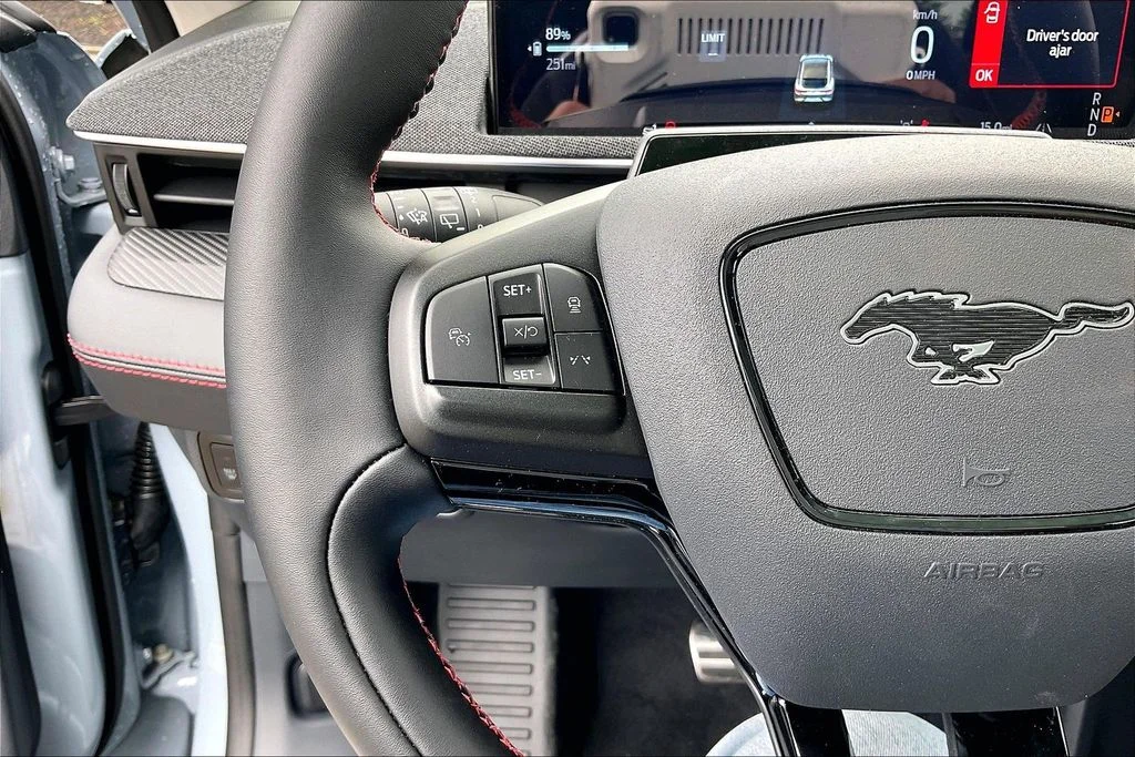 New 2026 Glacier Gray Metallic Tri-coat Ford Premium image 17