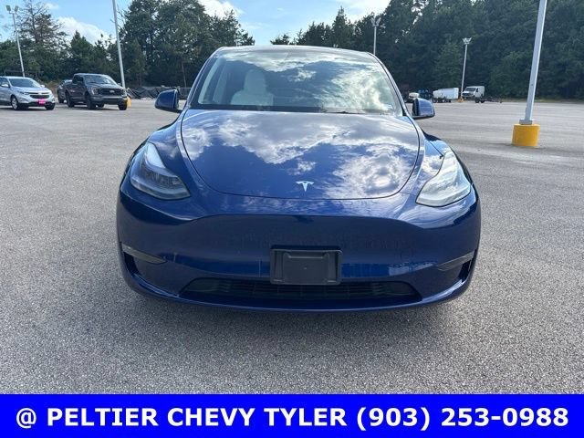 Used 2025  Tesla Long Range image 2