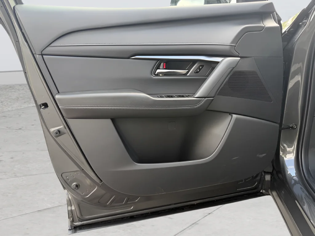 New 2026 Black Mazda 2.5 S Select image 9