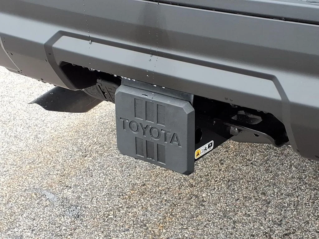 New 2026 Cutting Edge Toyota SR5 image 6