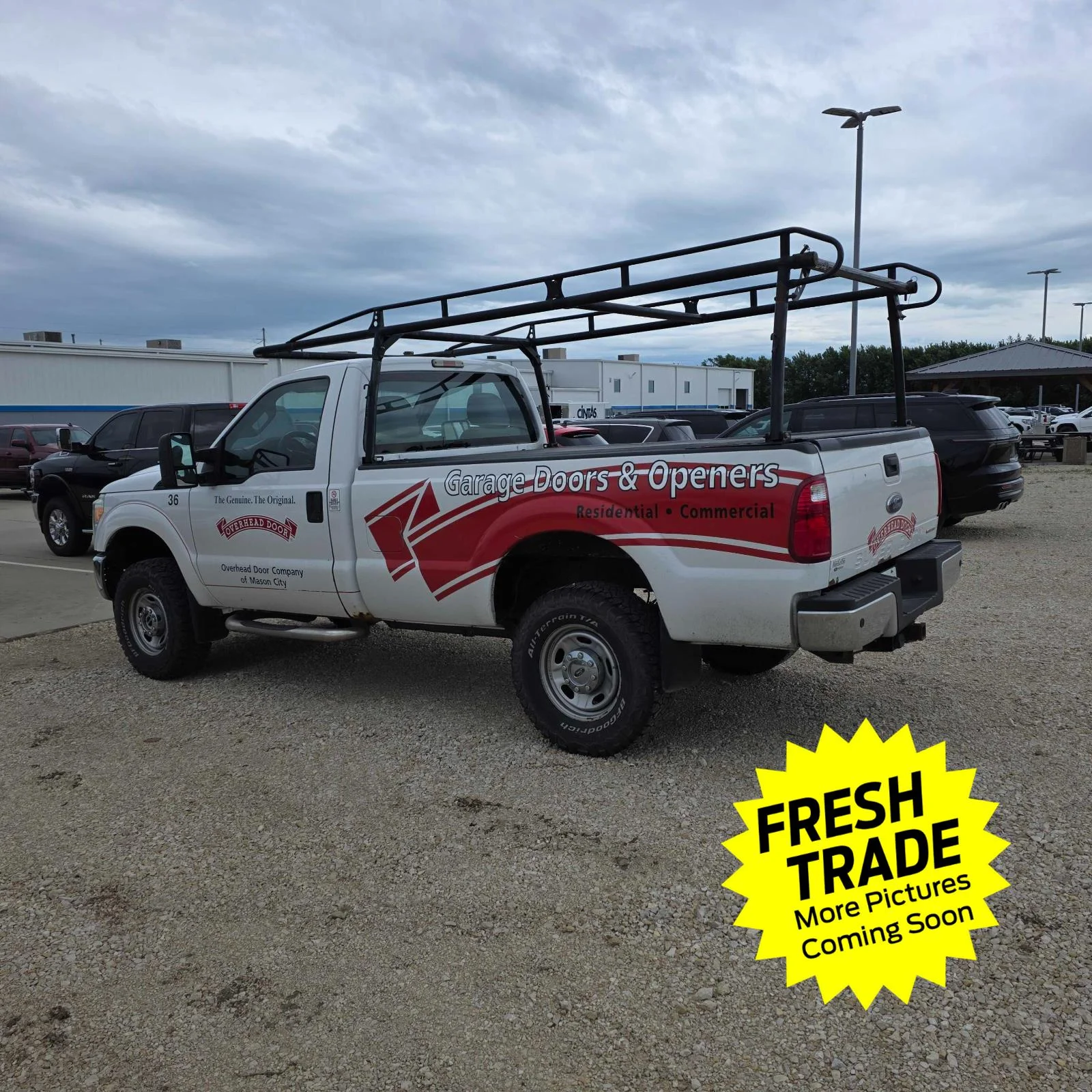 Used 2015 Oxford White FORD  image 4
