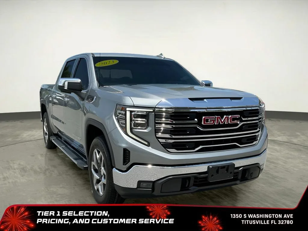 Used 2023 Sterling Metallic GMC SLT image 16