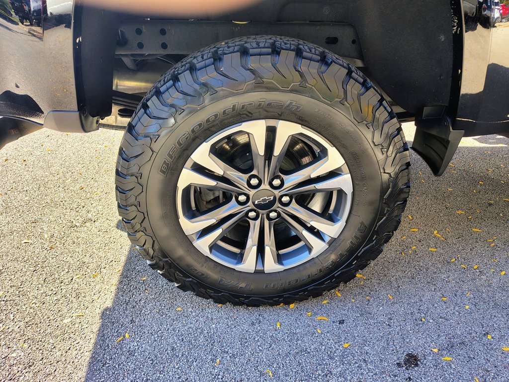 2022 Chevrolet Colorado Z71 - Photo 12