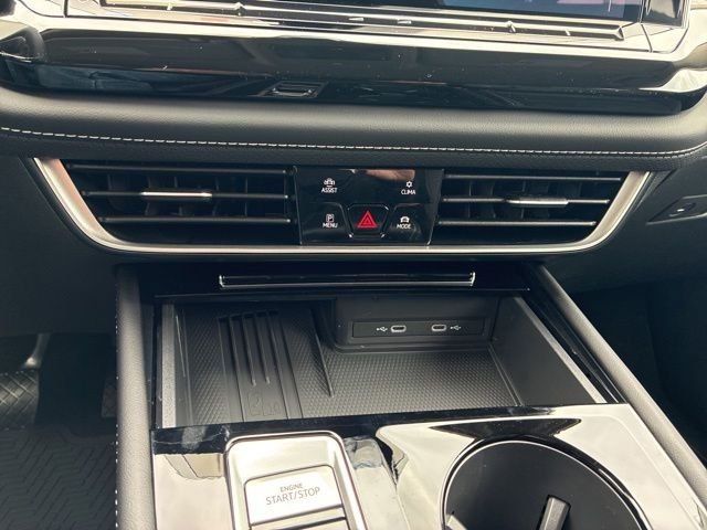 New 2026 Silver Mist Volkswagen 2.0T SE w/Technology image 16