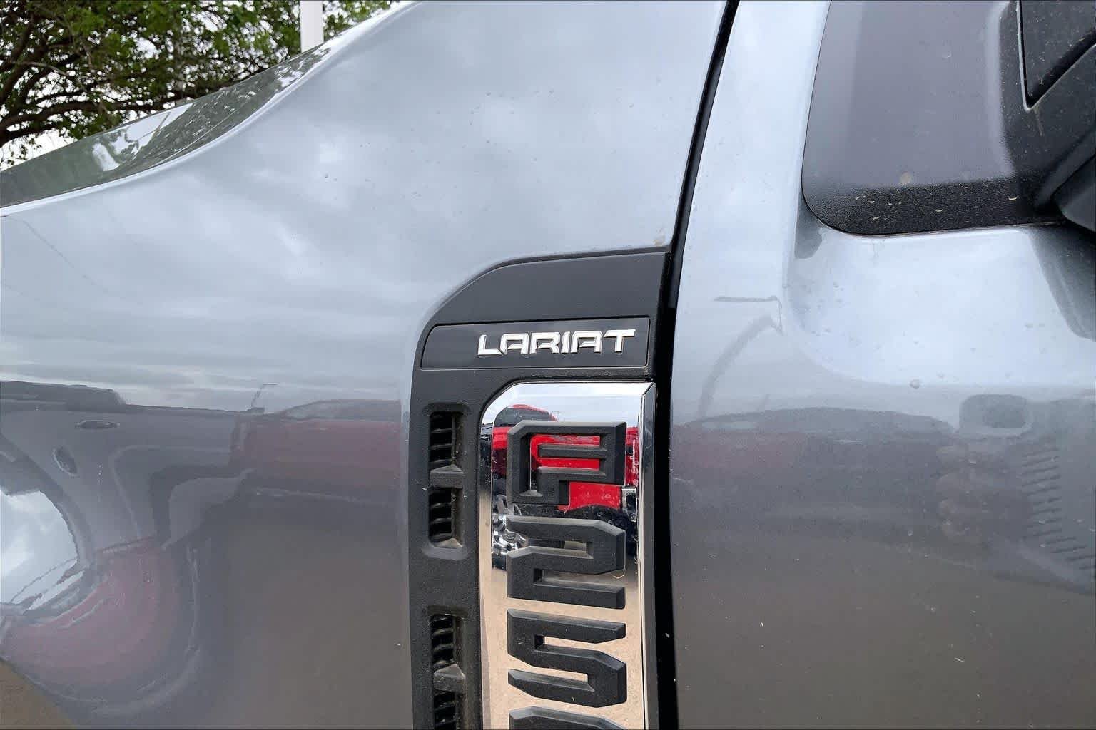 New 2026 Carbonized Gray Metallic Ford F-250® Lariat® image 15