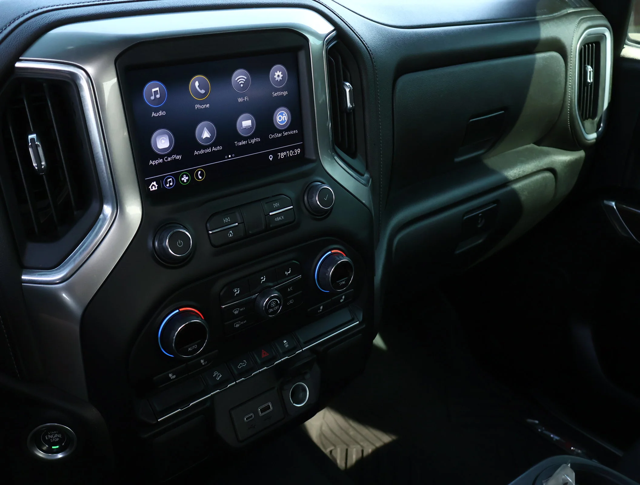 Used 2022 Northsky Blue Metallic Chevrolet RST image 19
