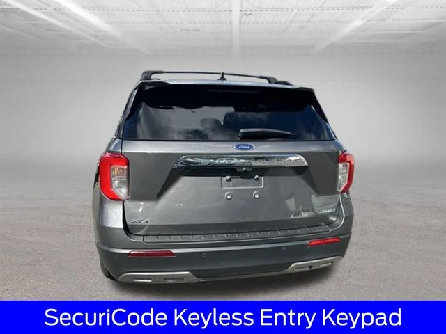 Certified Used 2023 Gray Metallic Ford XLT image 9