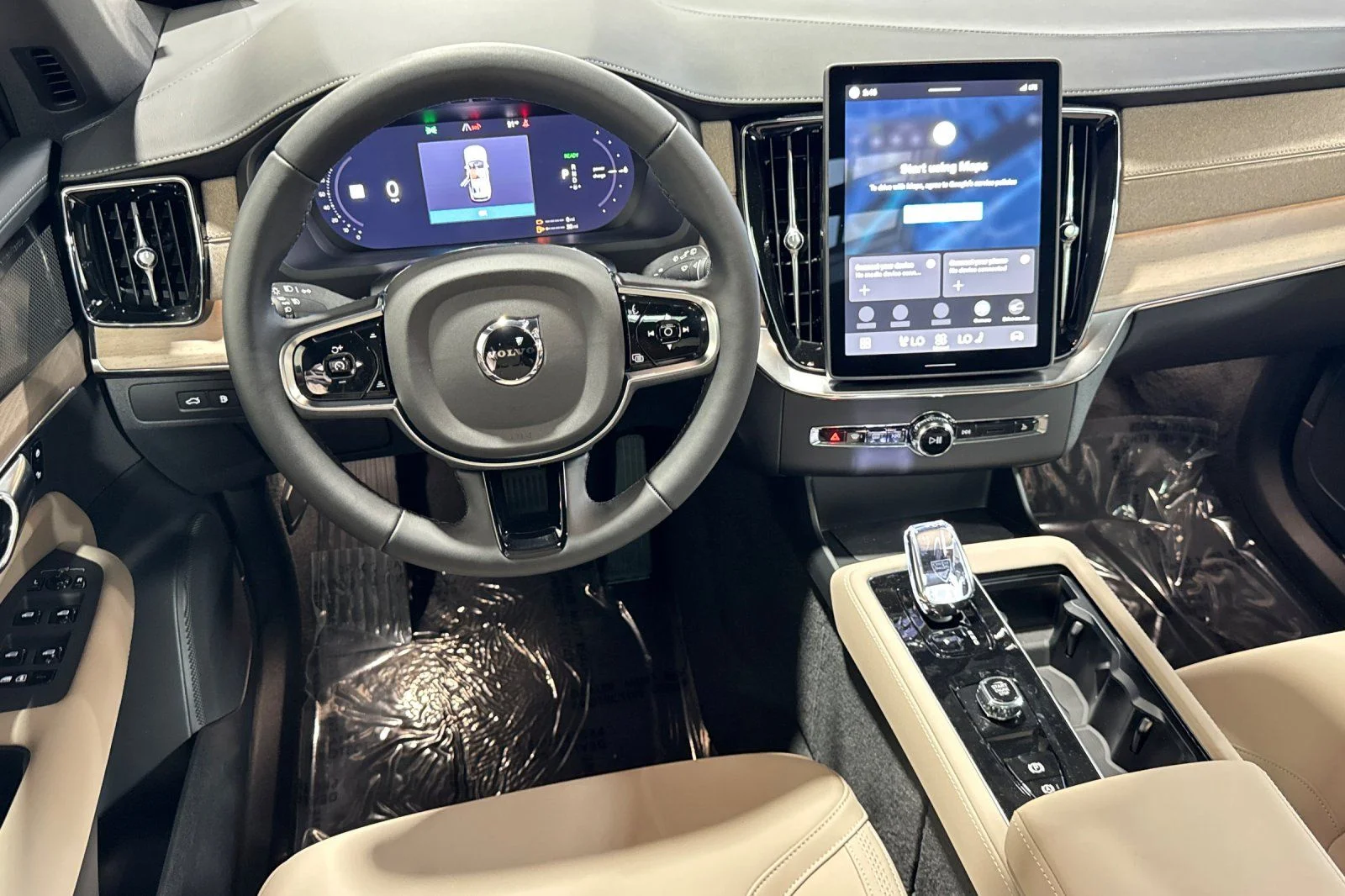New 2026 Denim Blue Volvo T8 Plus 7-Seater image 16