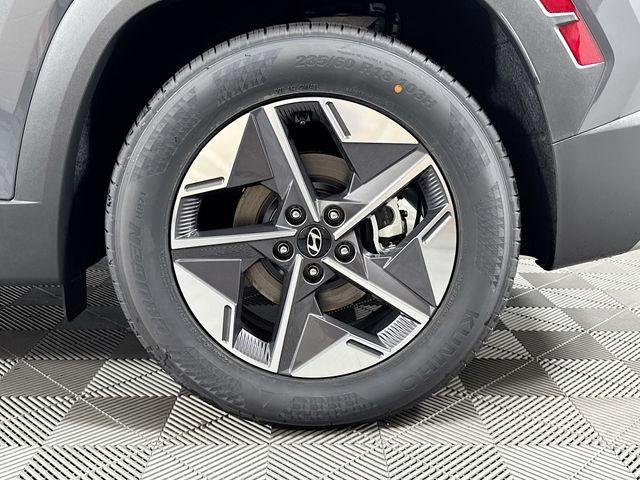 New 2026 Gray Hyundai SEL FWD image 44