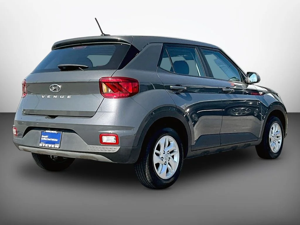 Certified Used 2023 Gray Hyundai SE image 6